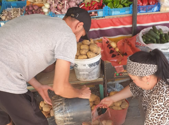Gemeinsam Gutes tun – Osteraktion in Kirgistan